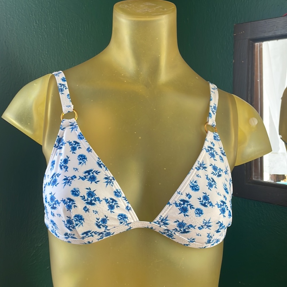 Blue & White floral bikini top